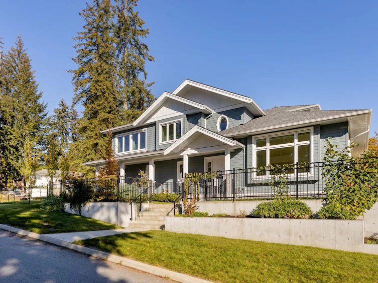 1990 Dunrobin Crescent, North Vancouver, BC, V7H 1N2