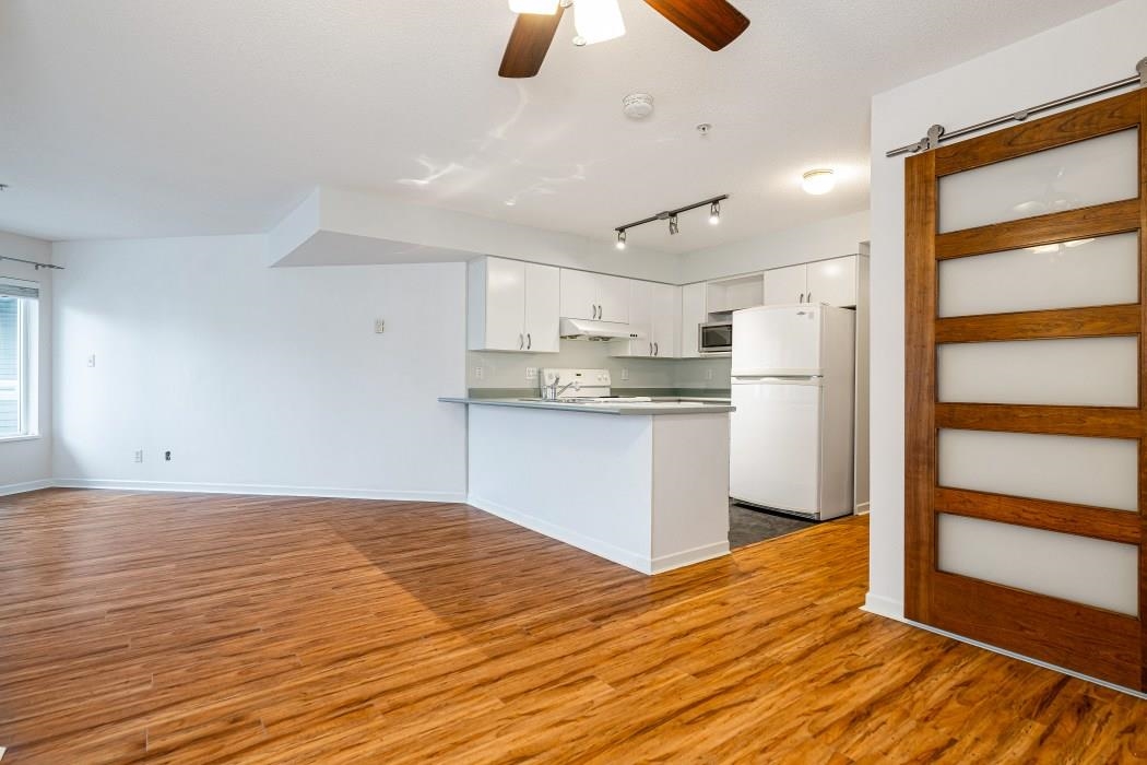 305-12130 80 Avenue, Surrey, BC, V3W 0V2