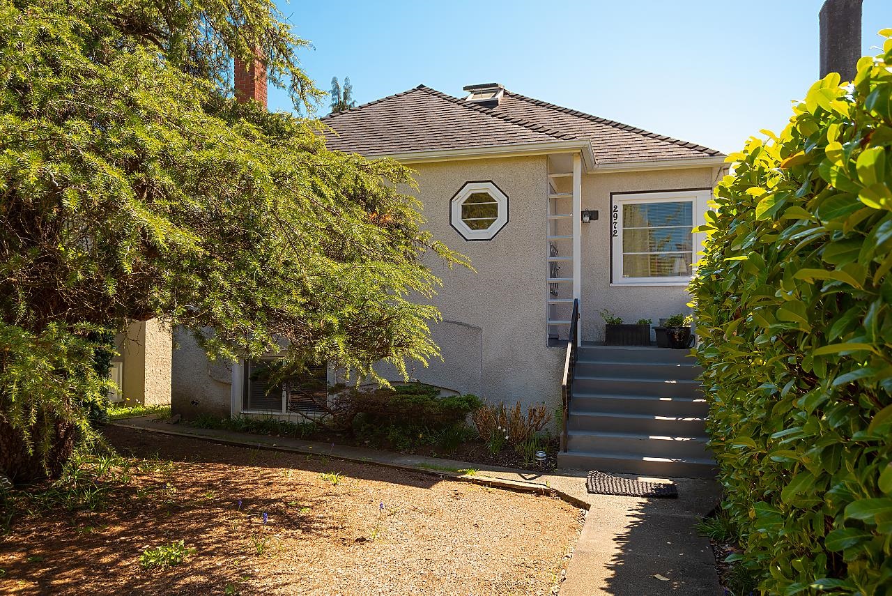 2972 W 33rd Avenue, Vancouver, BC, V6N 2G5