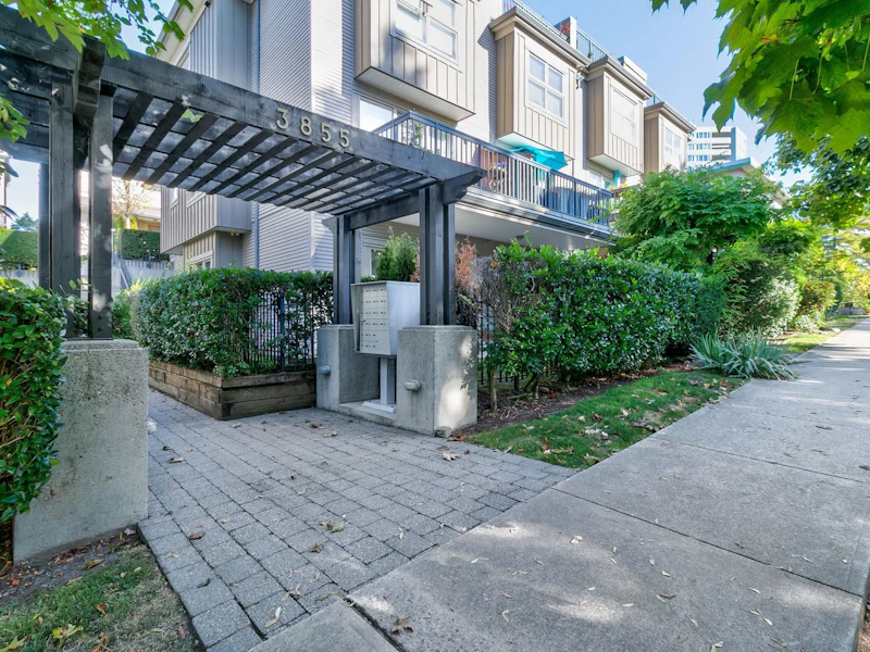 14 - 3855 Pender Street, Burnaby BC V5C 1W5