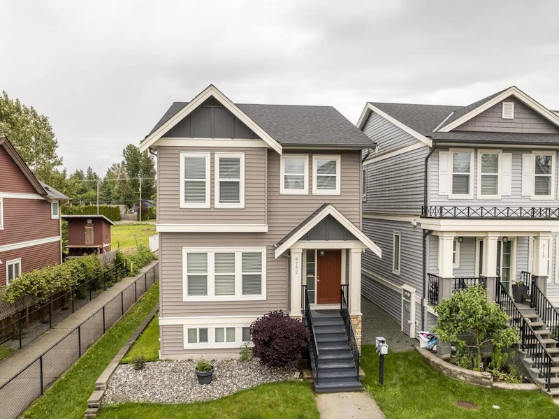 8752 Machell Street, Mission BC V4S 0C8