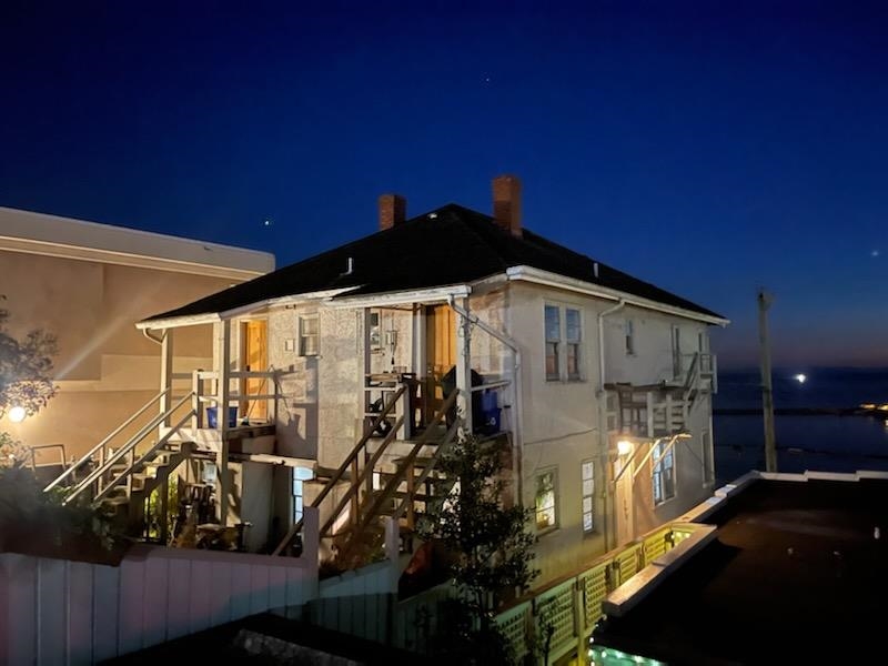 15117 Marine Drive, Surrey, BC, V4B 1C5