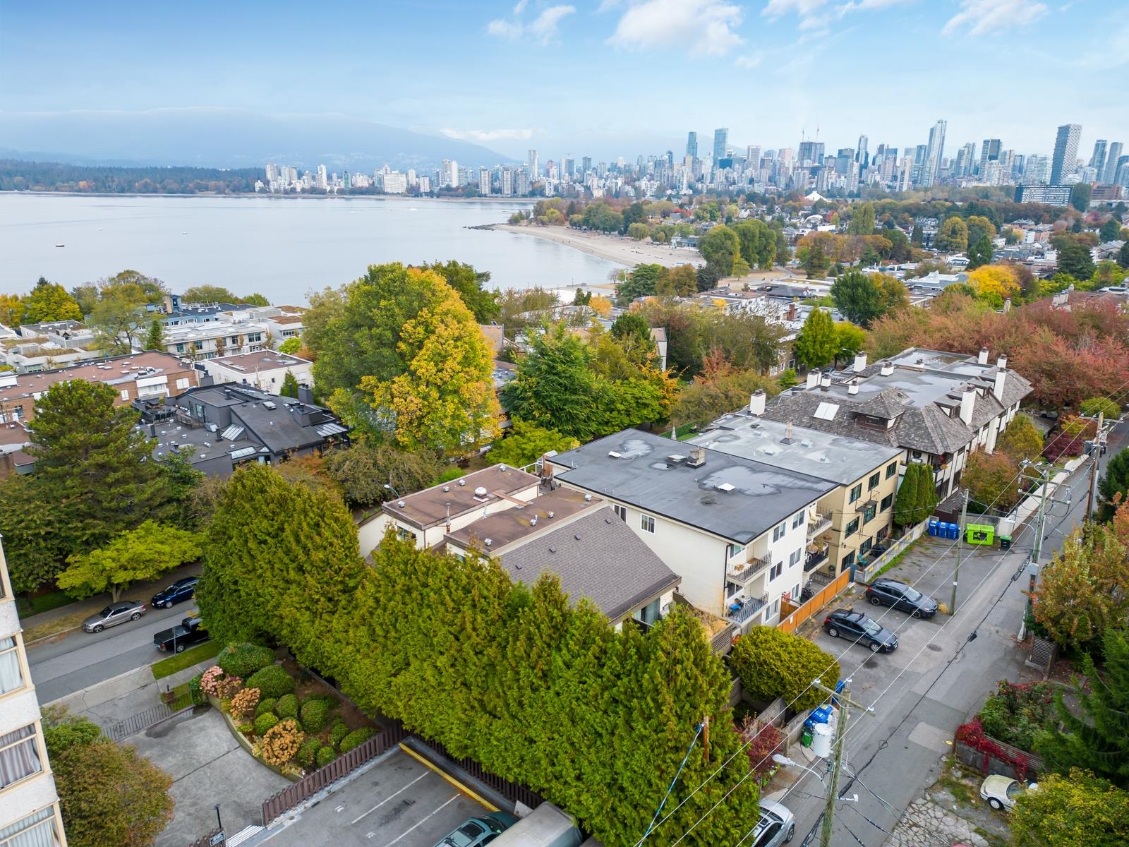 202-2458 York Avenue, Vancouver, BC, V6K 1E1