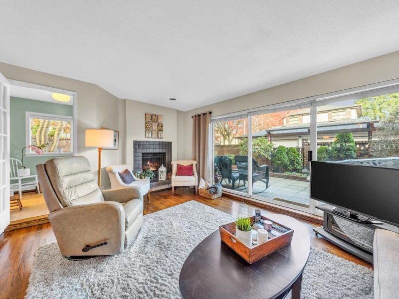 107 - 3875 W 4th Avenue, Vancouver BC V6R 4H8