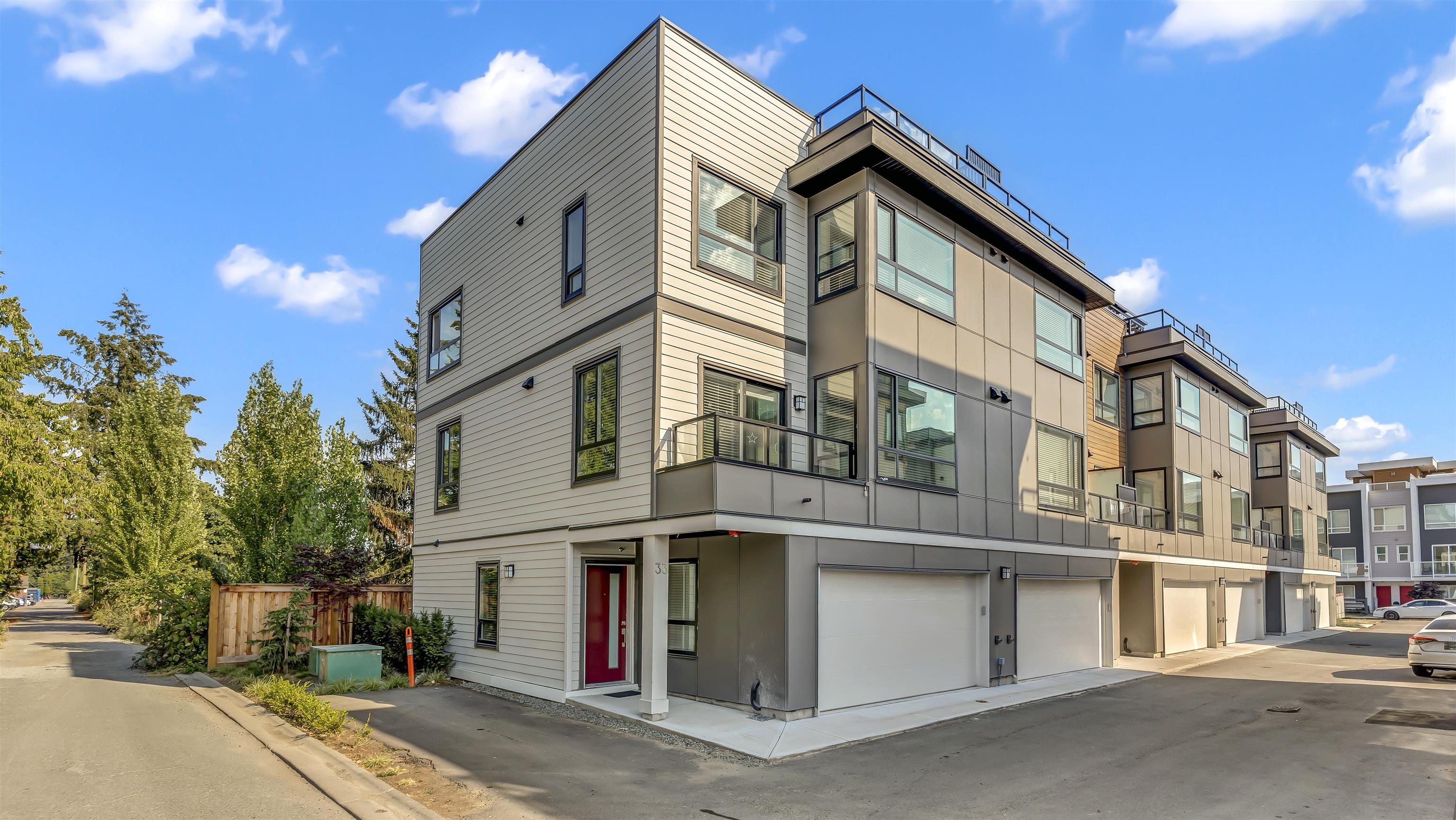 33-19631 55a Avenue, Langley, BC, V3A 3X1