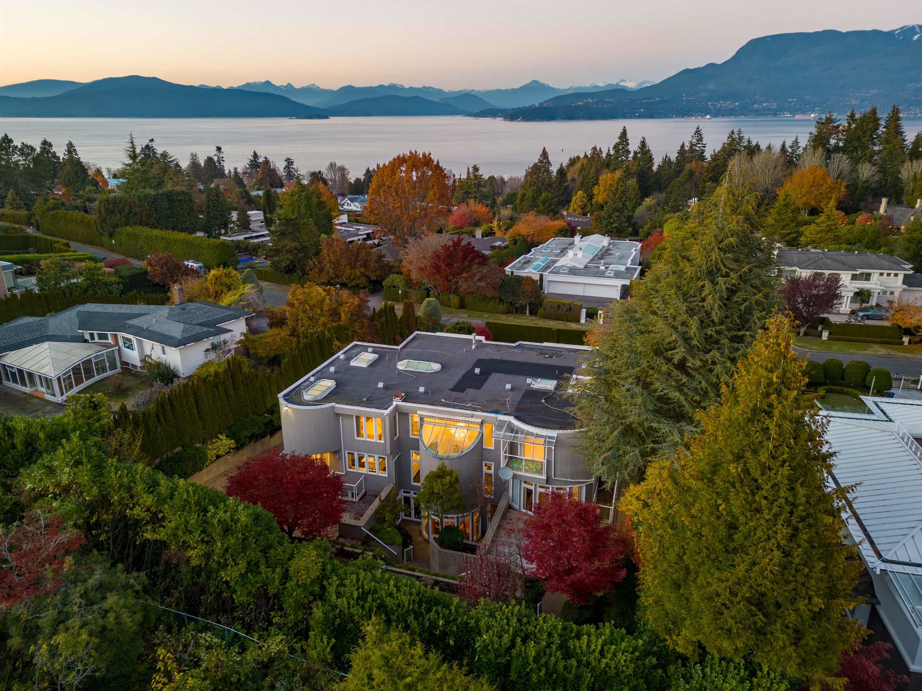 5550 Kingston Road, Vancouver, BC, V6T 1J1