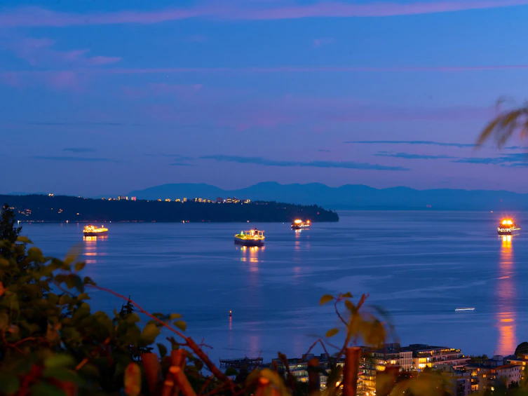 885 Braeside Street, West Vancouver, BC, V7T 2K7