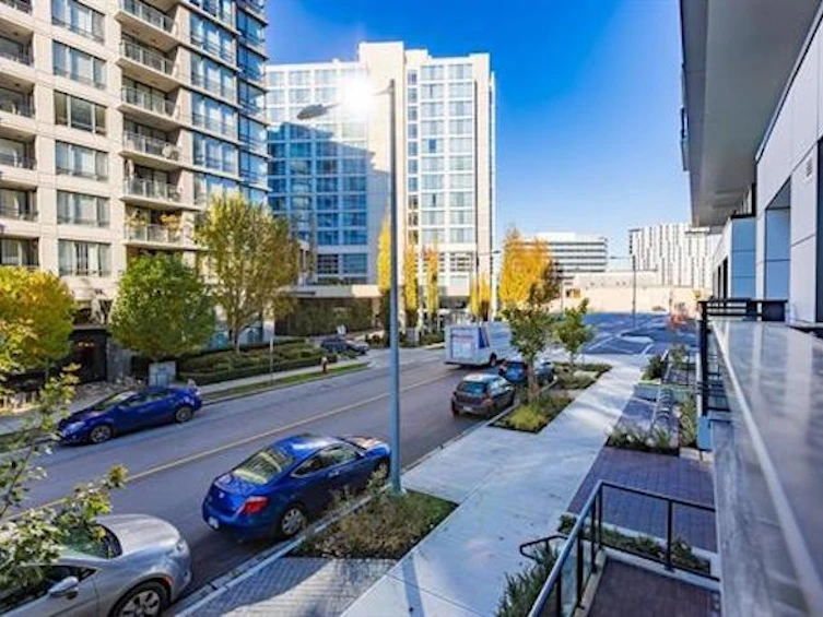 TH-7-3200 Corvette Way, Richmond, BC, V6X 0T8