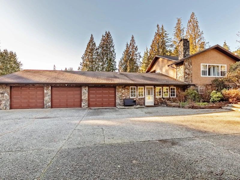 9909 Stave Lake Street, Mission BC V2V 0B5