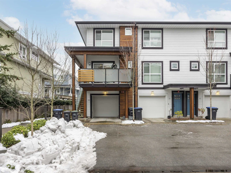 20 - 240 Jardine Street, New Westminster BC