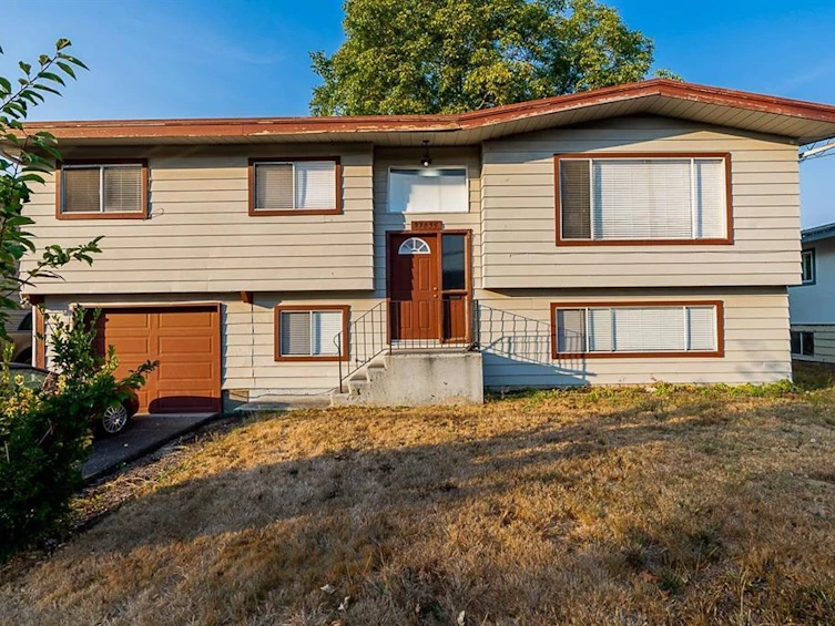 33835 Fern Street, Abbotsford, BC, V2S 1G4