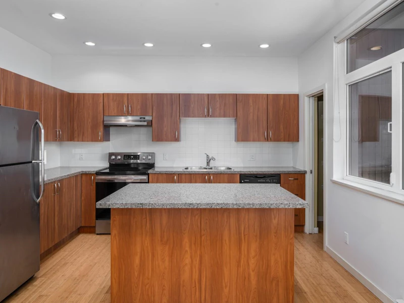 27 - 39893 Government Road, Squamish BC V8B 0G7