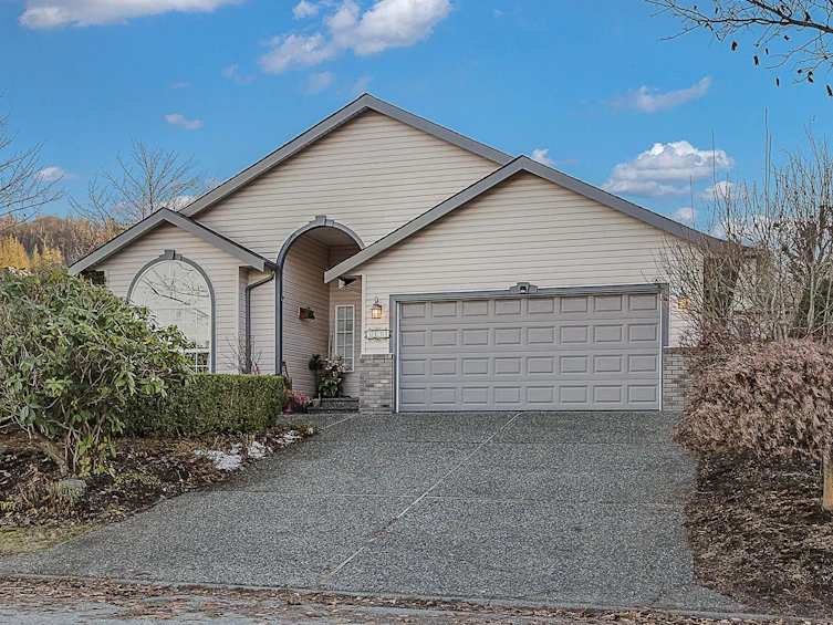 5451 Cedarcreek Drive, Chilliwack, BC, V2R 5K4
