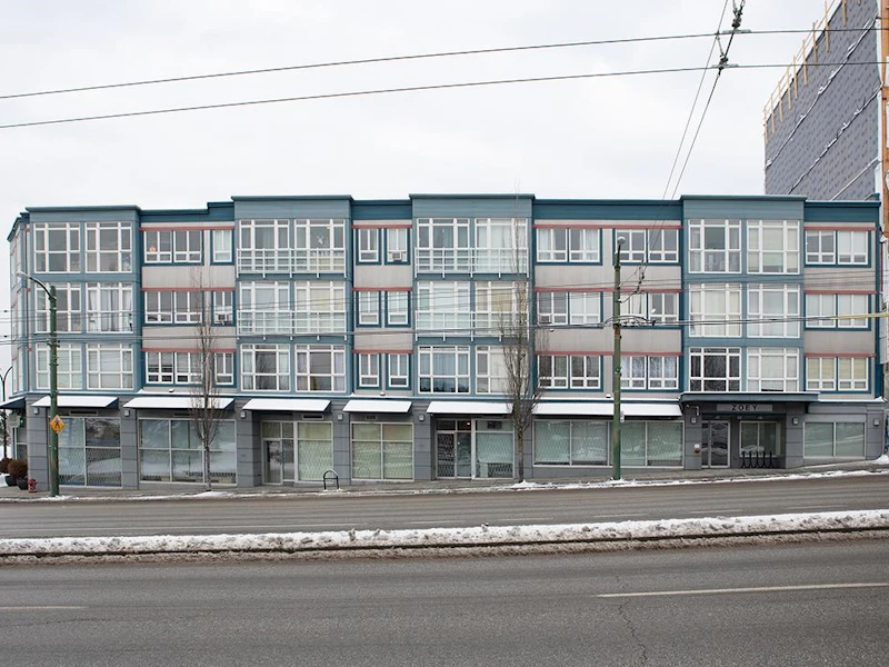 206 - 3423 E Hastings Street, Vancouver BC V5K 2A5