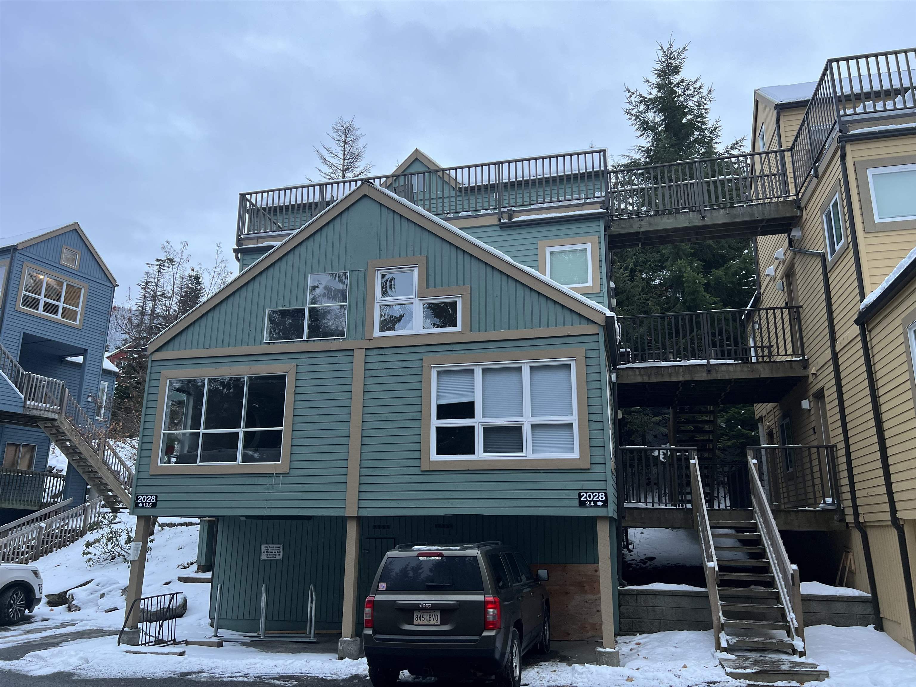 4-2028 Innsbruck Drive, Whistler, BC, V8E 0B5