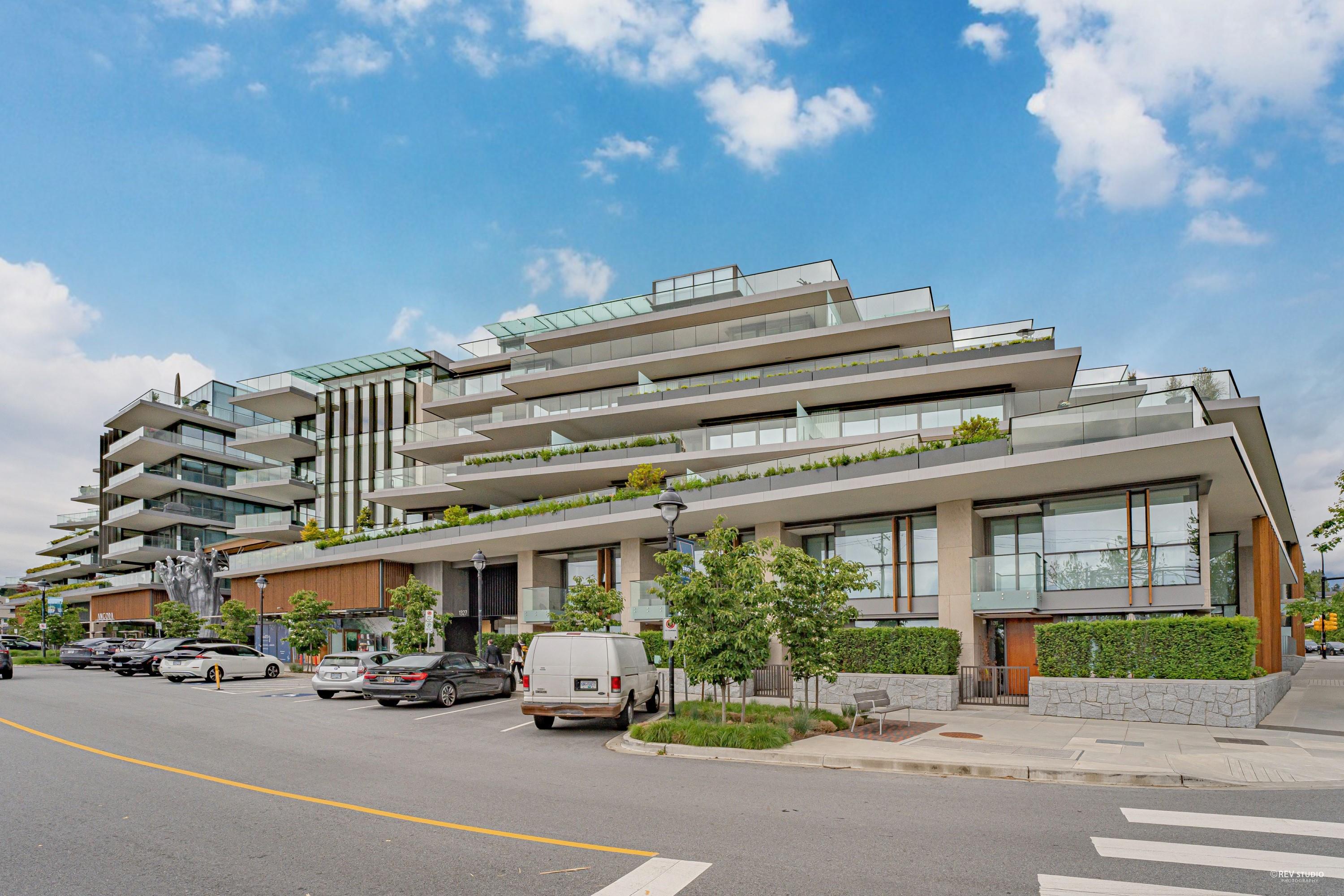 602-1327 Bellevue Avenue, West Vancouver, BC, V7T 0B9