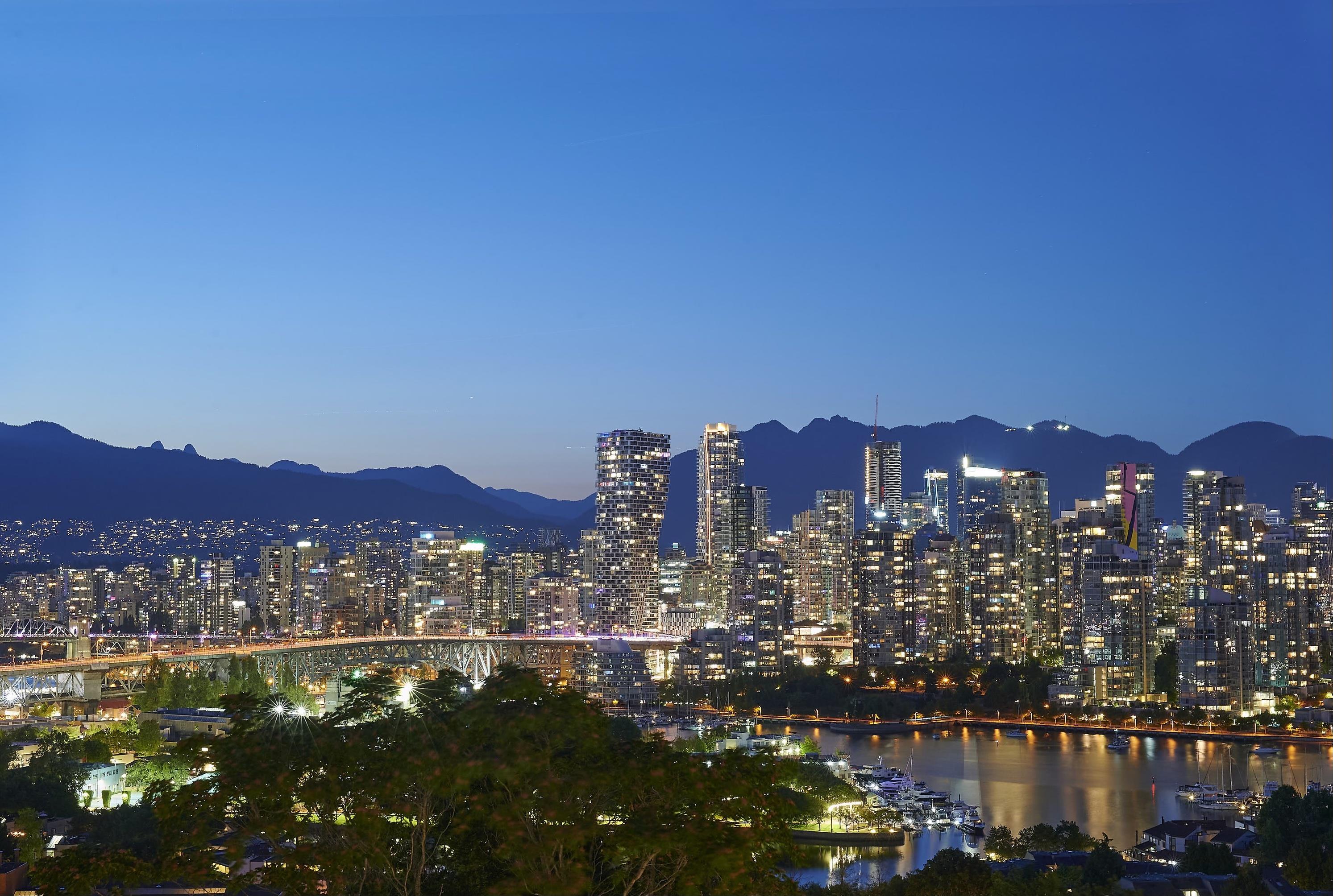 900-1235 W Broadway Street, Vancouver, BC, V6H 1G7