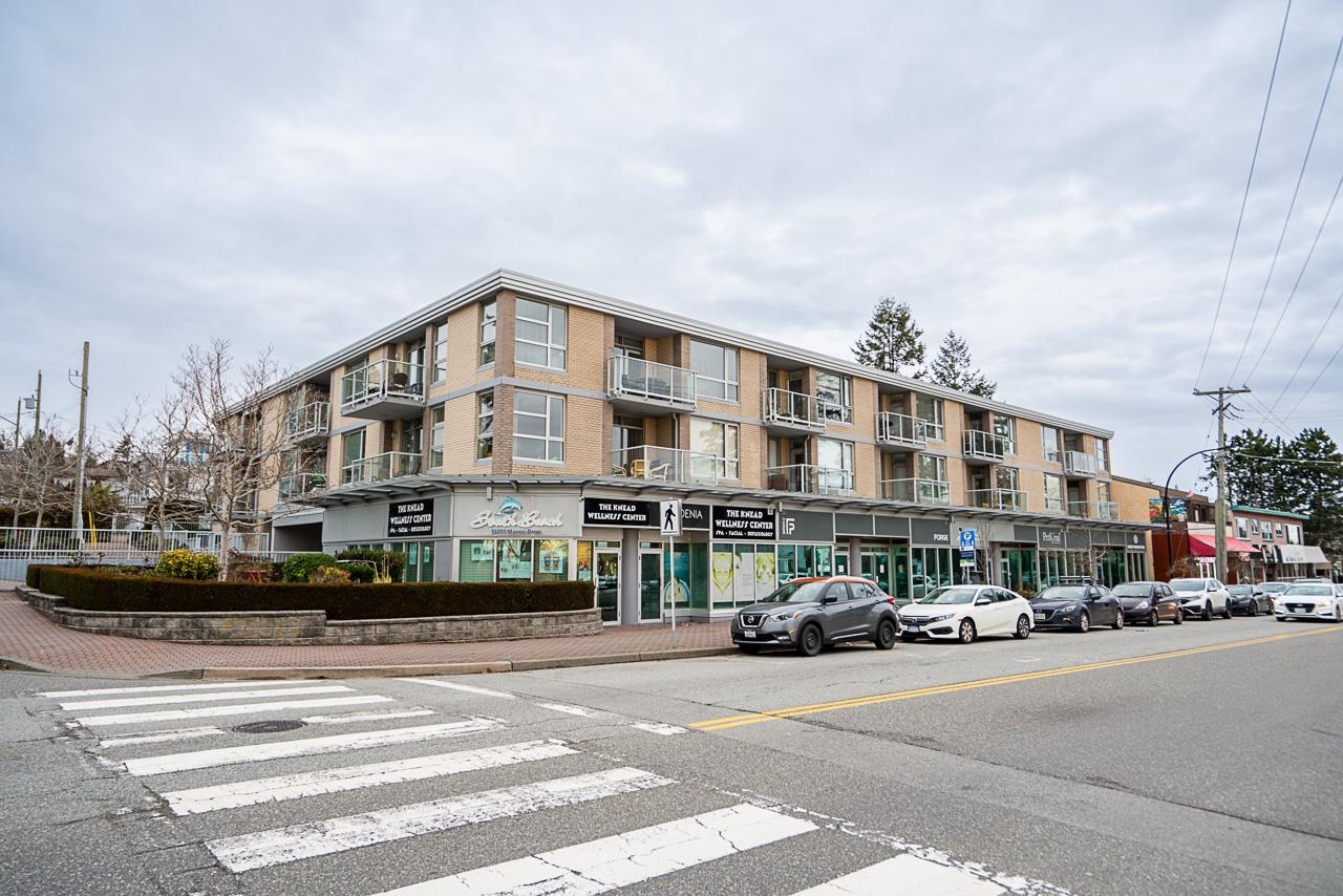 301-15777 Marine Drive, Surrey, BC, V4B 1E5