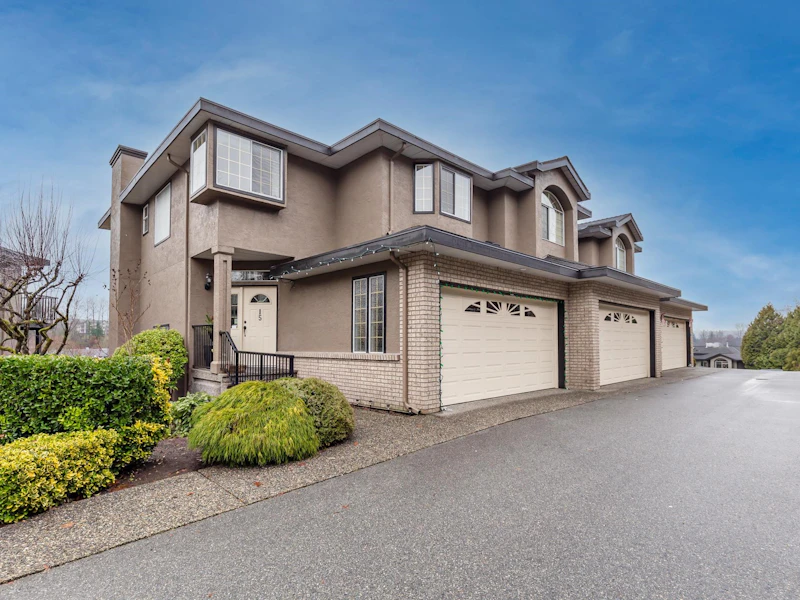 15 - 22488 116th Avenue, Maple Ridge BC V2X 0X6