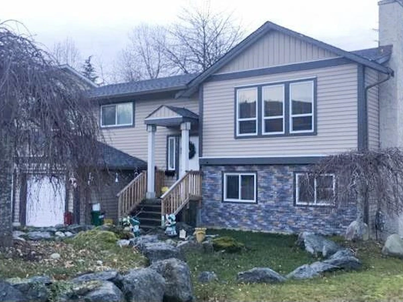 3803 Sandy Hill Road, Abbotsford BC V3G 1H8