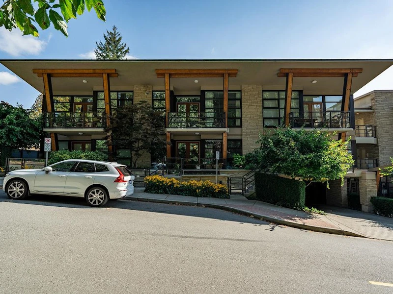 2 - 1891 Marine Drive, West Vancouver BC V7V 1J7