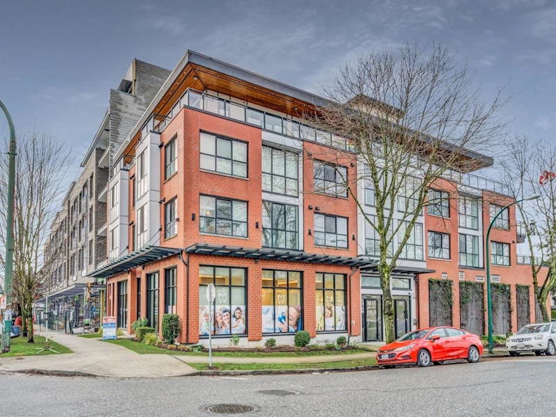404 - 688 E 18th Avenue, Vancouver BC