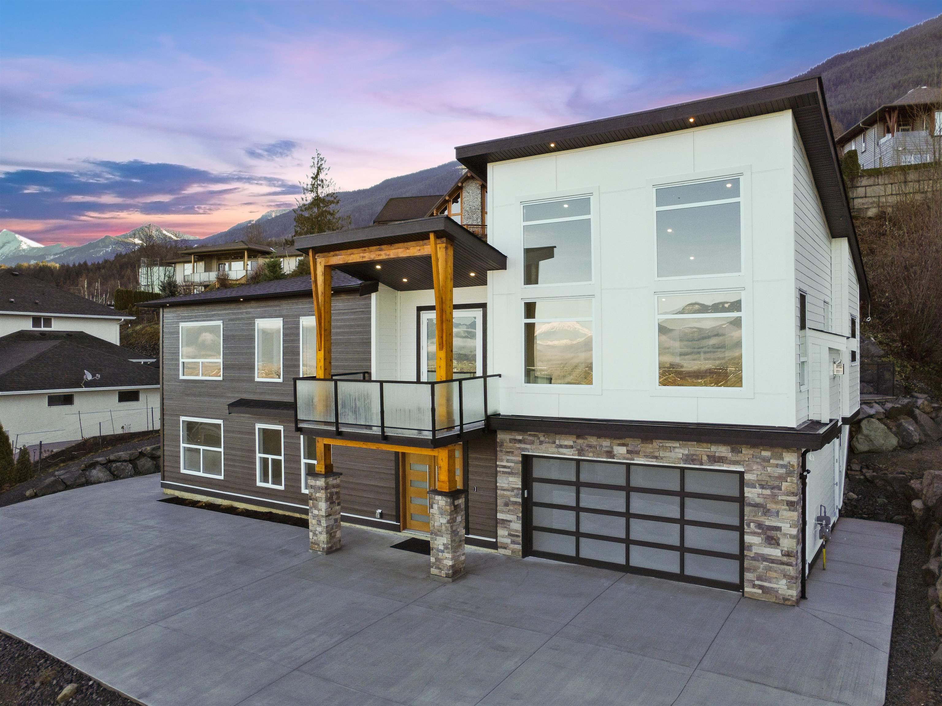 7296 Mount Thurston Drive, Chilliwack, BC, V4Z 0A3