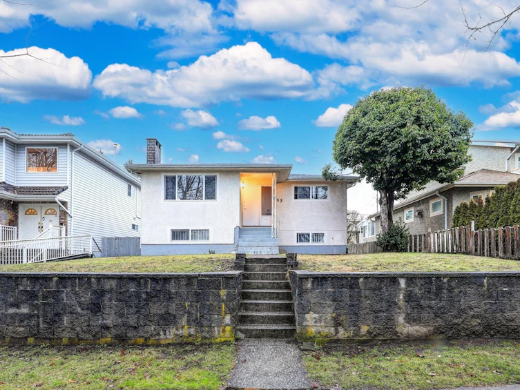 843 W 60th Avenue, Vancouver, BC, V6P 2A2
