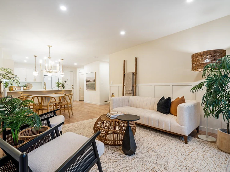304-9124 Glover Road, Langley, BC, V1M 3S3
