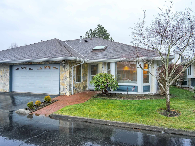 41 - 21746 52nd Avenue, Langley BC V2Y 1L4