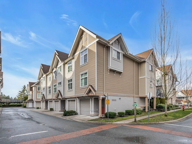 8 - 9405 121st Street, Surrey BC V3V 0A9