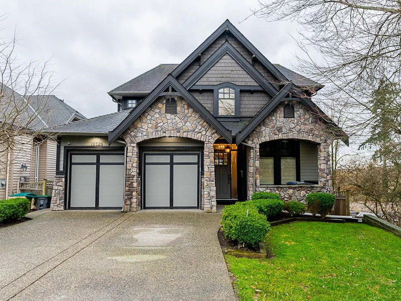 16728 57a Avenue, Surrey BC V3S 1H8