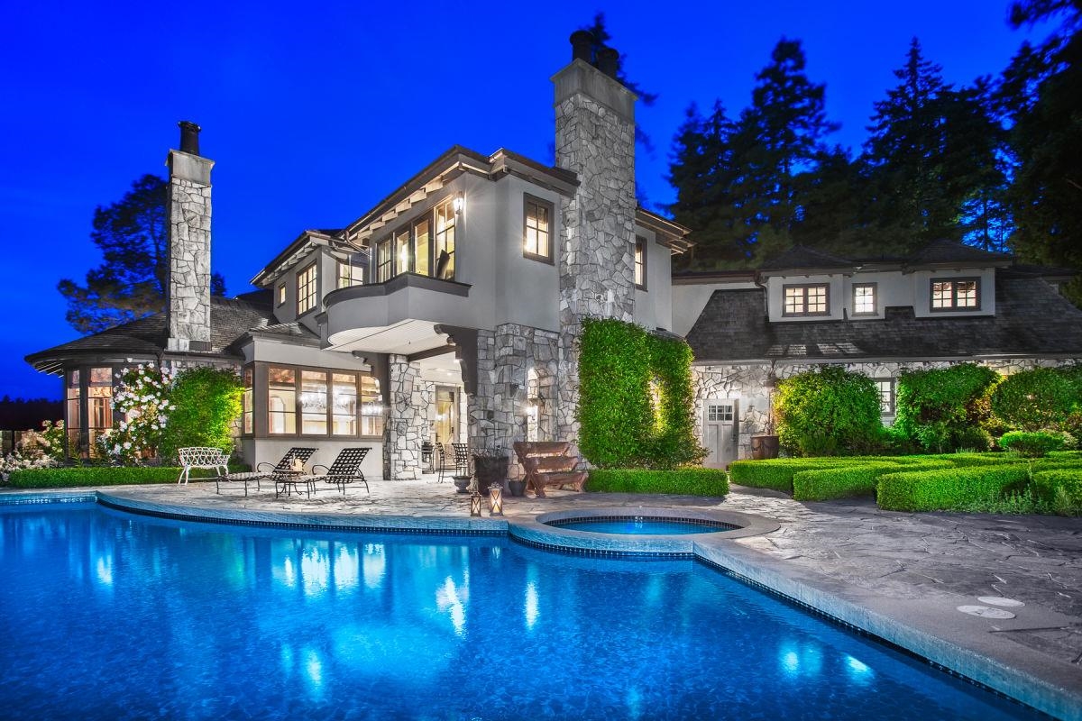 4672 Clovelly Walk, West Vancouver, BC, V7W 1H5