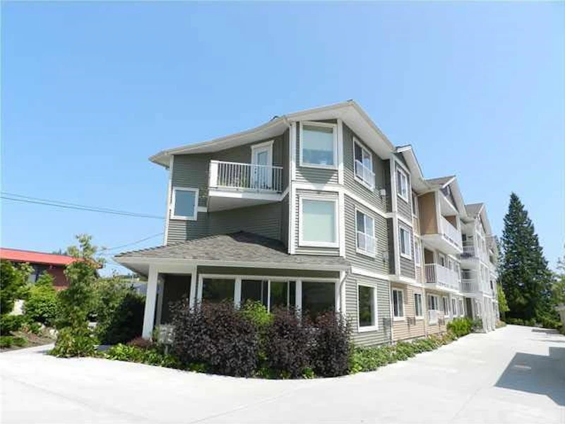 104 - 624 Shaw Road, Gibsons BC