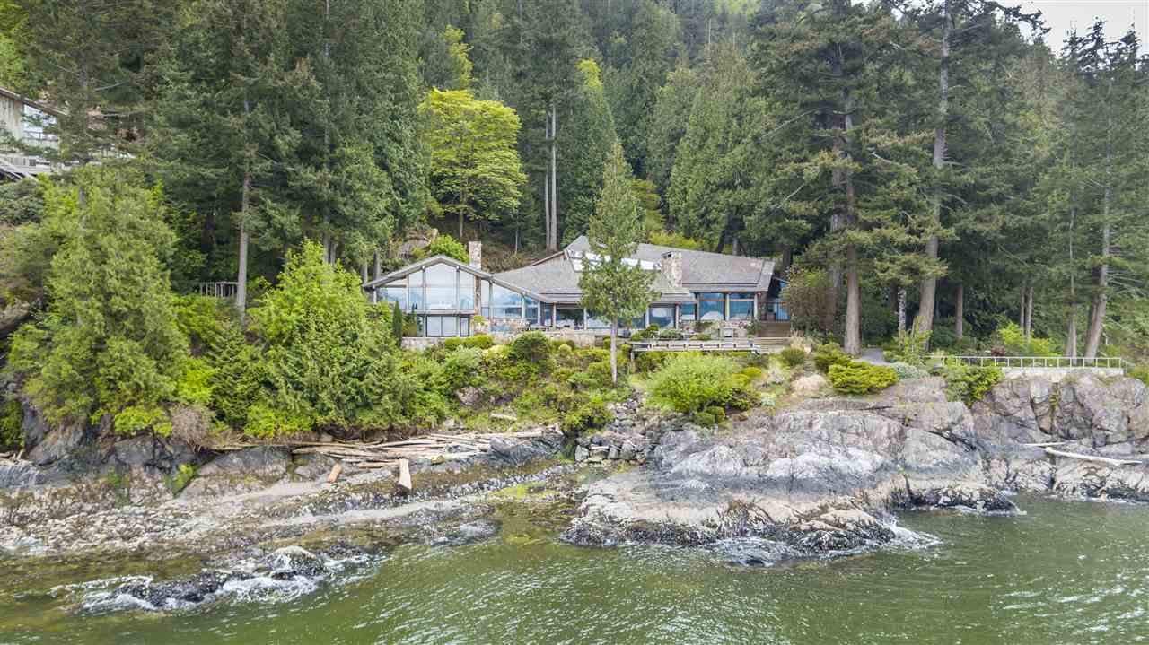 374 Smugglers Cove Road, Bowen Island, BC, V0N 1G0