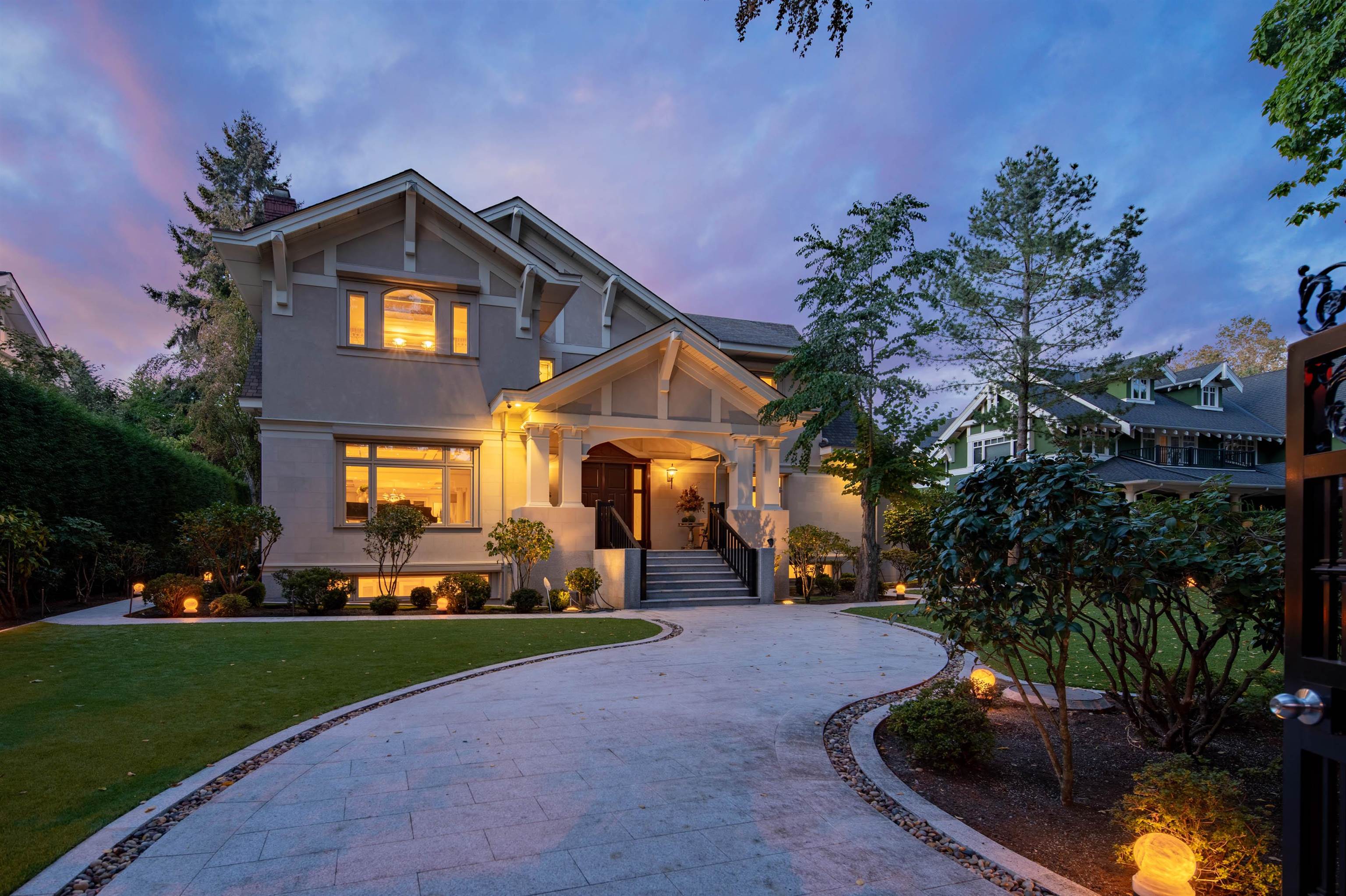 1233 Laurier Avenue, Vancouver, BC, V6H 1Y7