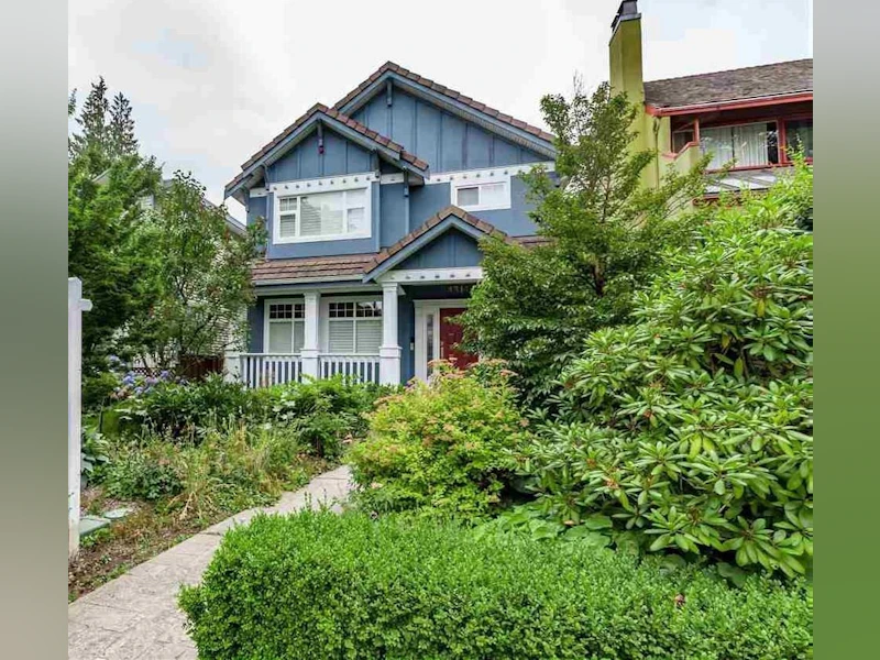 4314 W 15th Avenue, Vancouver BC V6R 3A8