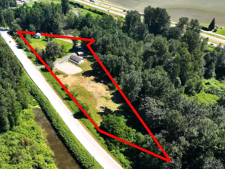 40382 North Parallel Road, Abbotsford, BC, V3G 2P9