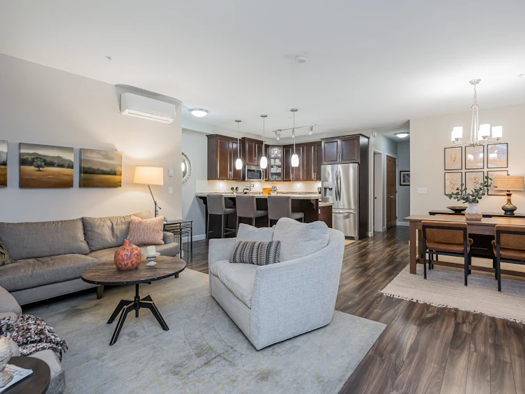 B323-8218 207a Street, Langley, BC, V2Y 0Y1