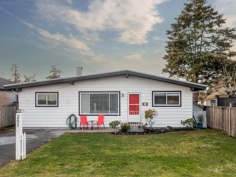 285 65b Street, Delta, BC, V4L 1M9