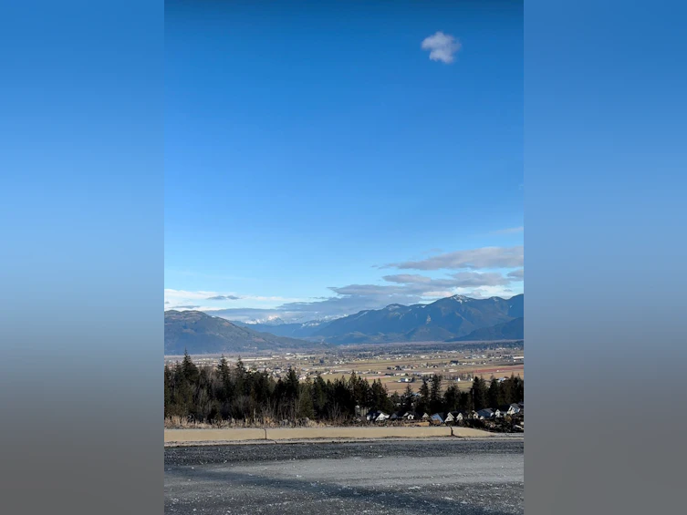 50527 Kingston Drive, Chilliwack, BC, V4Z 0C2
