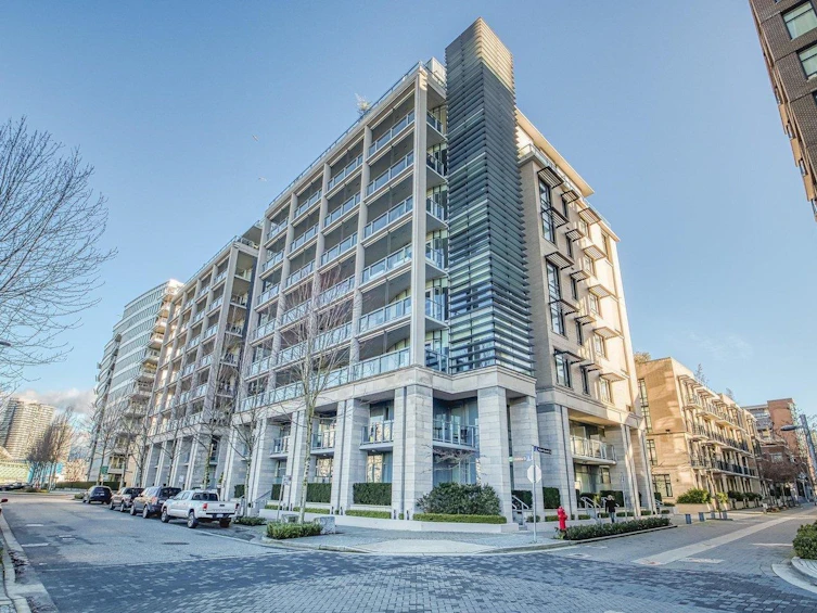 310-1616 Columbia Street, Vancouver, BC, V5Y 0B7