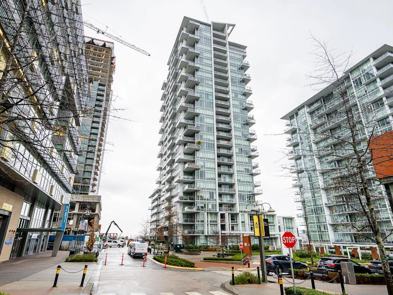 608 - 258 Nelson's Court, New Westminster BC