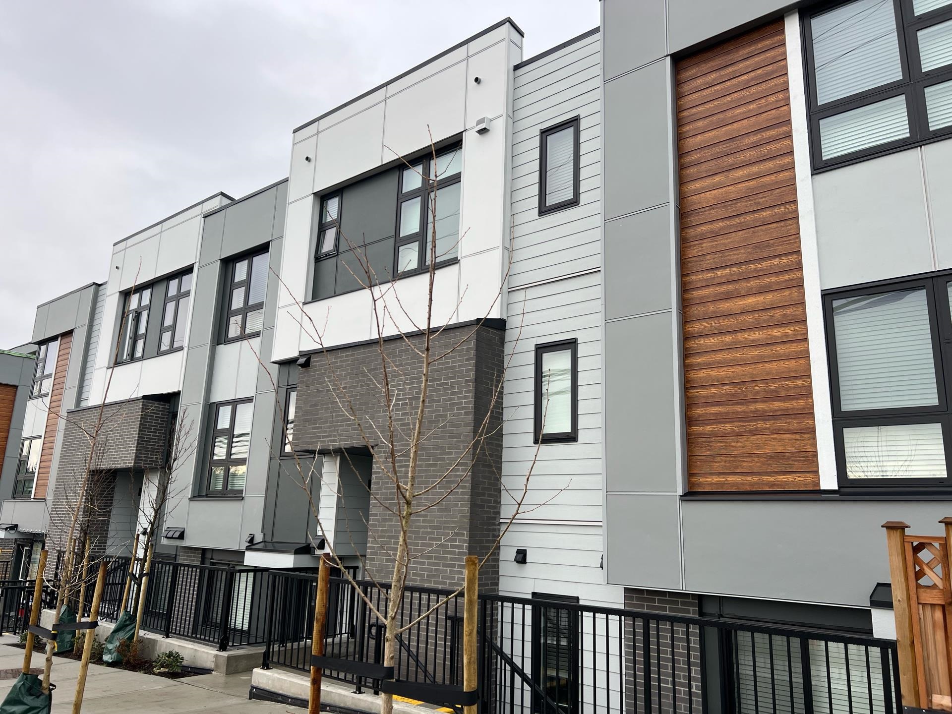 581419 Mccallum Road, Abbotsford, BC, Townhouse For Sale REW