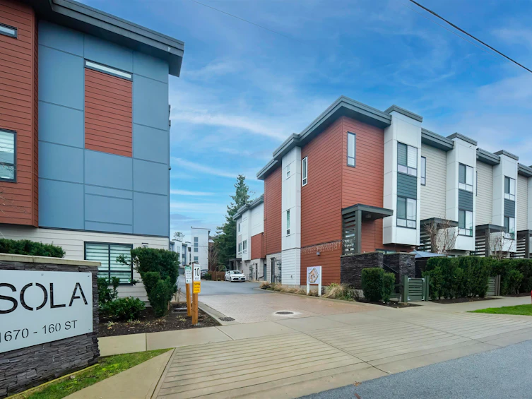 23-1670 160 Street, Surrey, BC, V4A 0C6