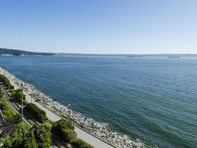 301 - 2280 Bellevue Avenue, West Vancouver BC V7V 1C6