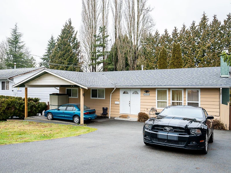14109 78th Avenue, Surrey BC V3W 6J5