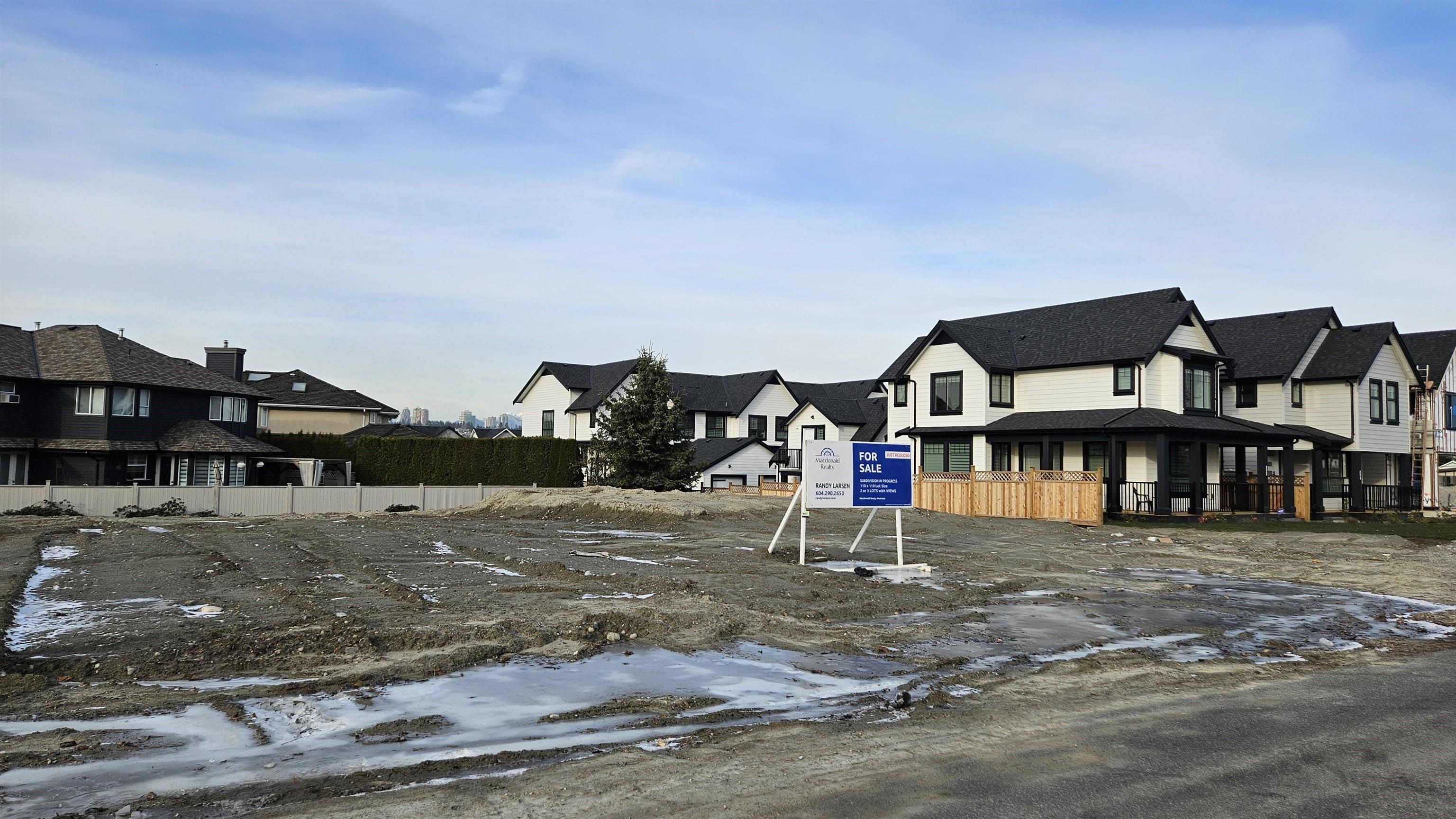 1128 SOUTH South Dyke Road, New Westminster, BC, V3M 5A2