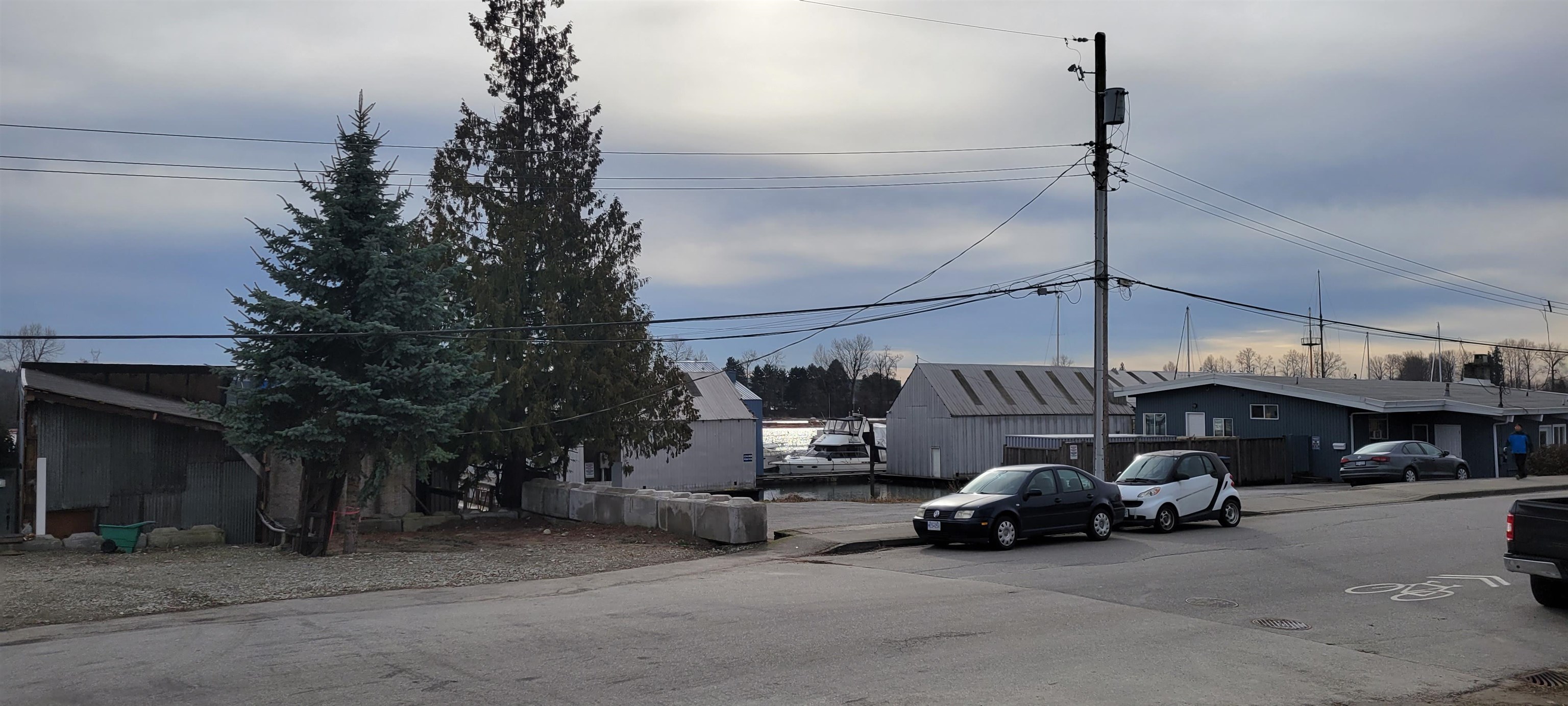1128 SOUTH South Dyke Road, New Westminster, BC, V3M 5A2 - 5