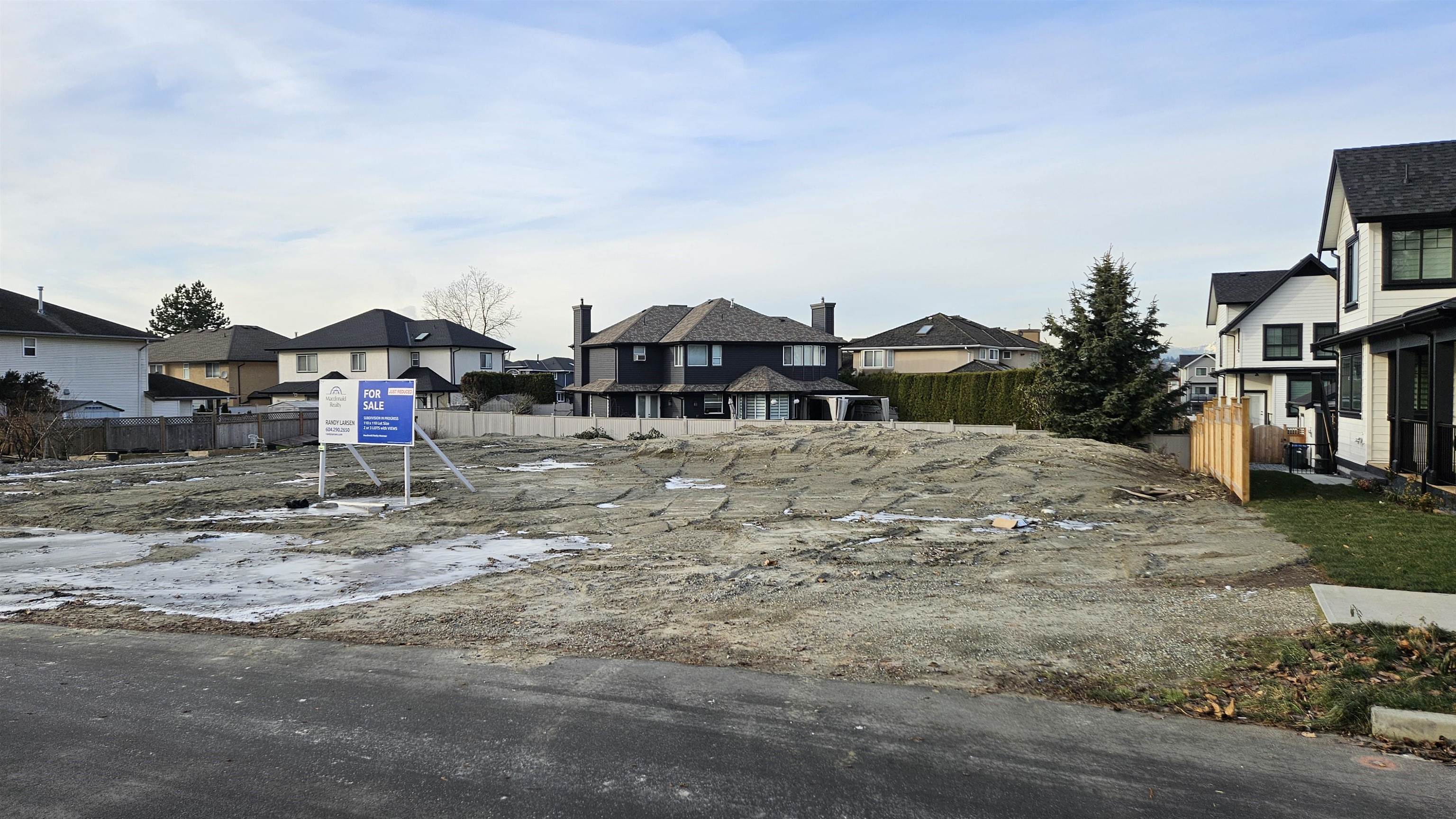 1128 SOUTH South Dyke Road, New Westminster, BC, V3M 5A2 - 8
